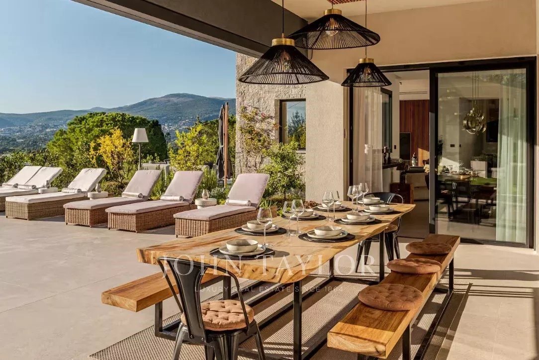 Maison à louer, 300m², Mouans-Sartoux