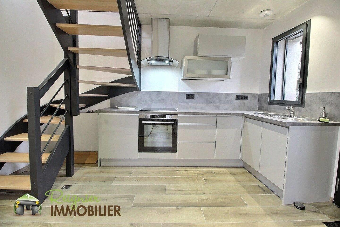 Maison à louer, 61m², Fillinges
