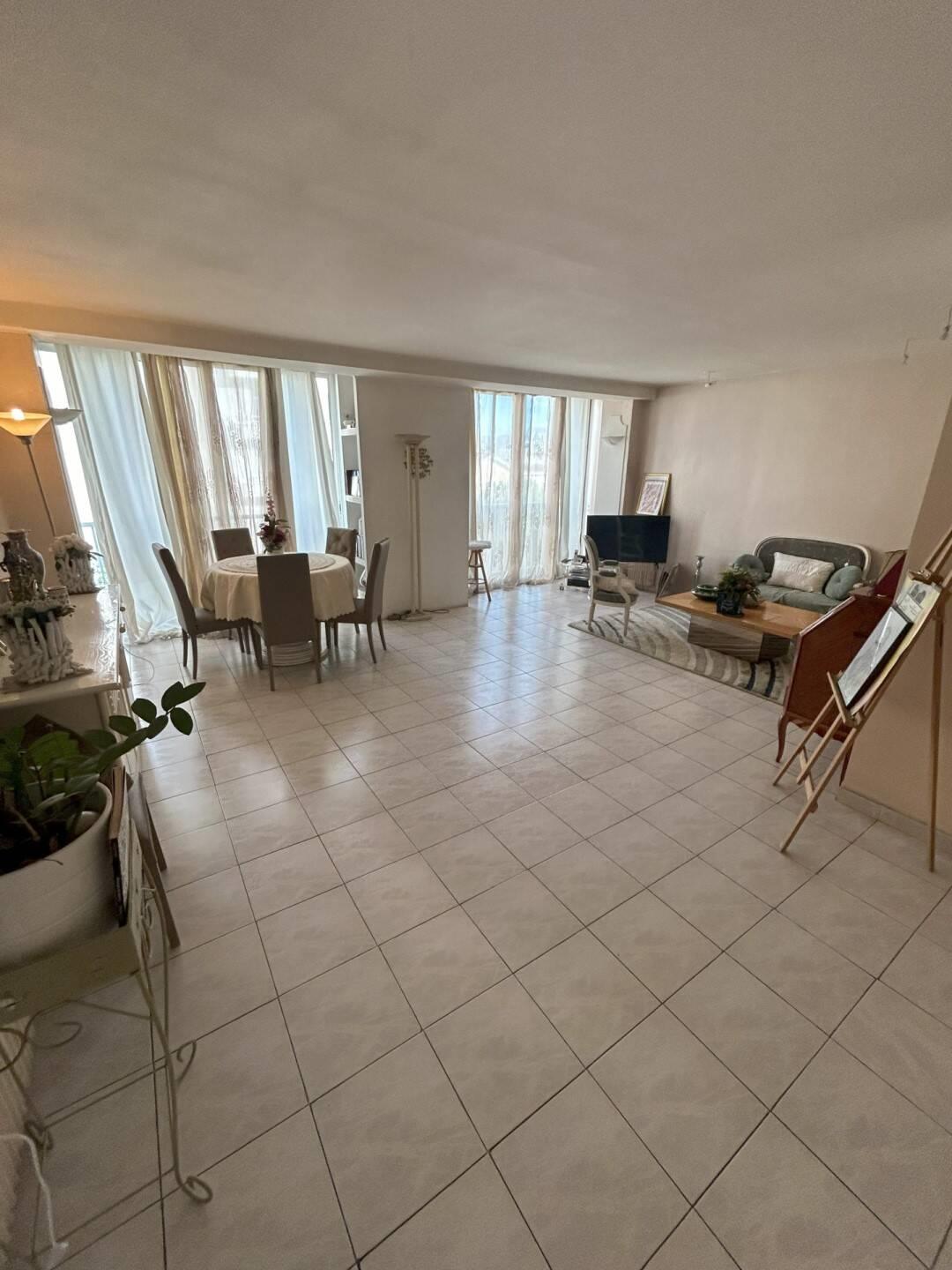 Appartement à vendre, 98m², Marseille 8ème