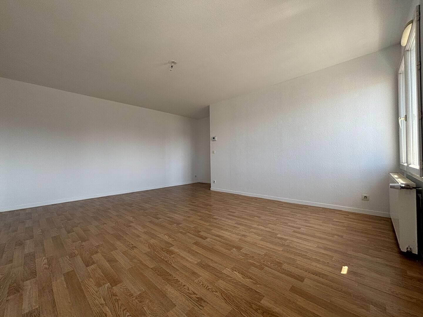 Appartement à louer, 69m², Bordeaux