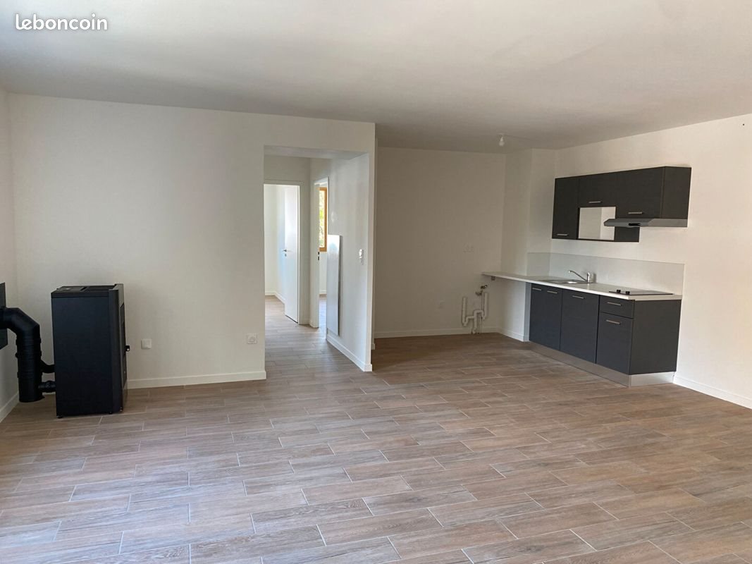 Appartement à louer, 69m², Ambarès-et-Lagrave