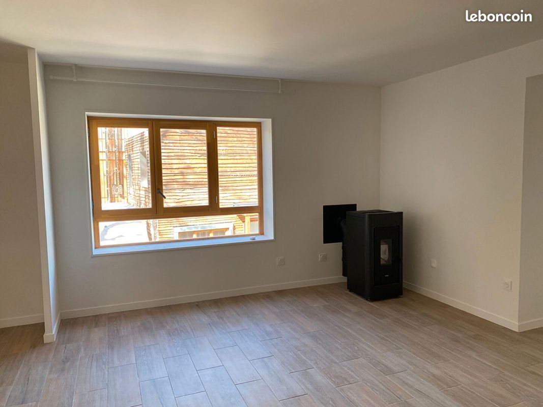 Appartement à louer, 69m², Ambarès-et-Lagrave