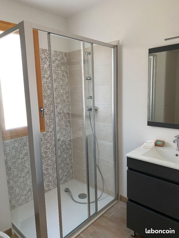 Appartement à louer, 69m², Ambarès-et-Lagrave