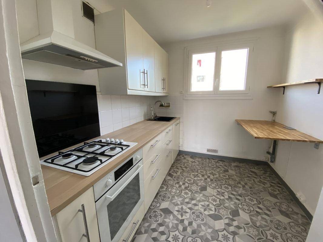Appartement à louer, 55m², Mantes-la-Ville