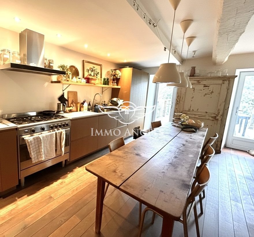 Maison à vendre, 360m², Bugarach