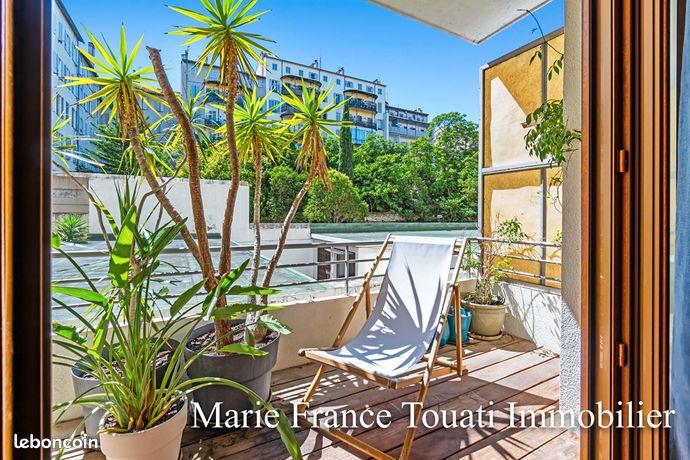 Appartement à vendre, 91m², Marseille 8ème