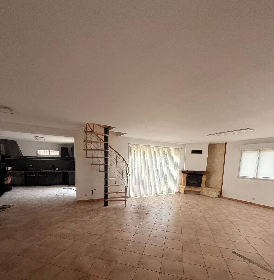 Maison à louer, 200m², Bruges
