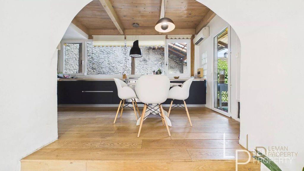 Maison à vendre, 140m², Bons-en-Chablais