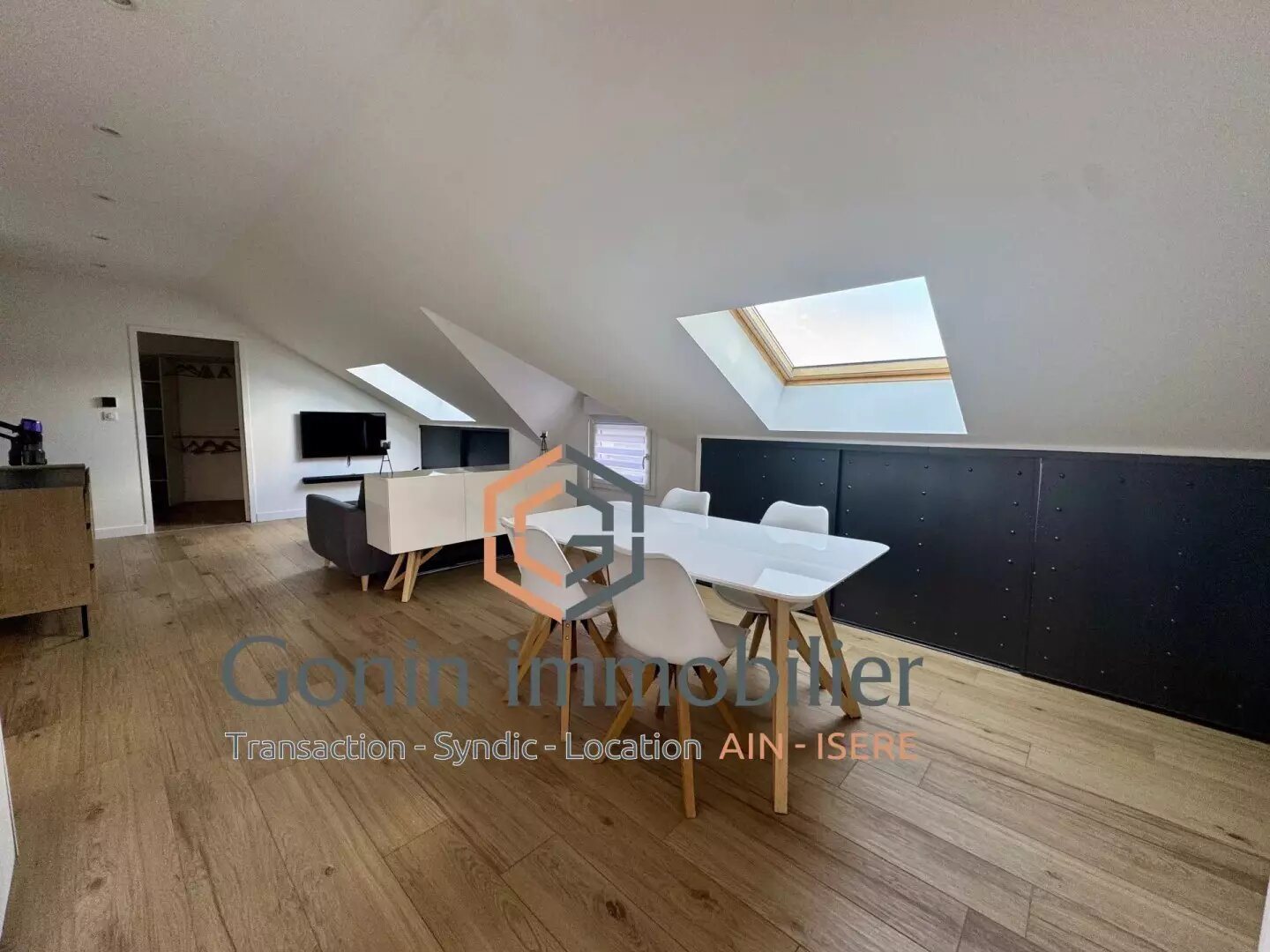 Appartement à louer, 47m², Villette-d'Anthon
