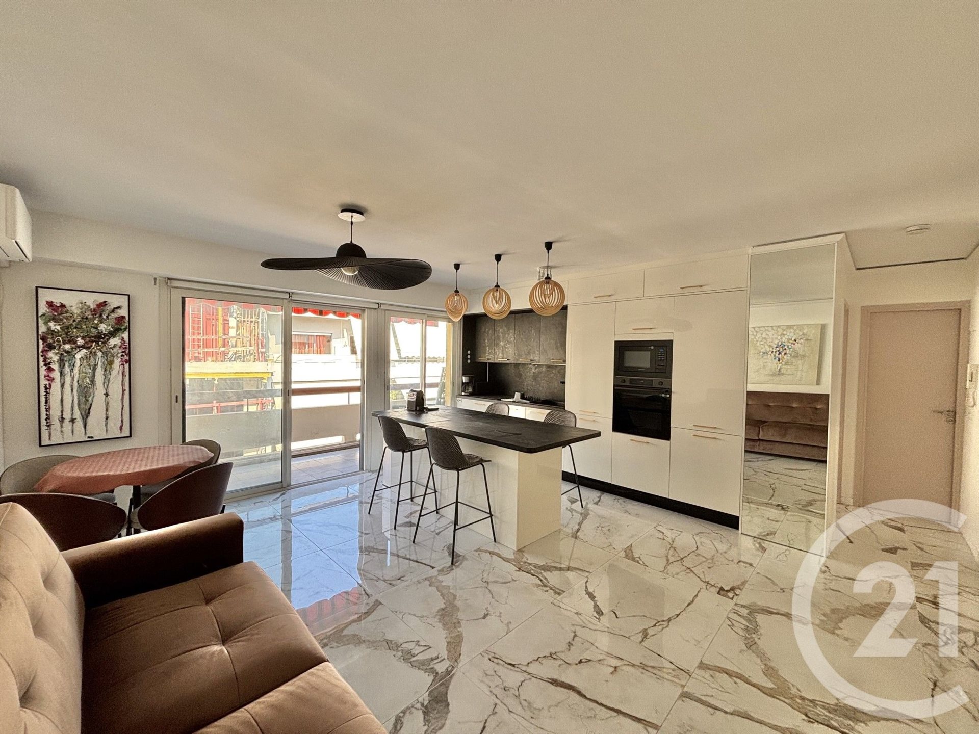 Appartement à louer, 47m², Roquebrune-Cap-Martin