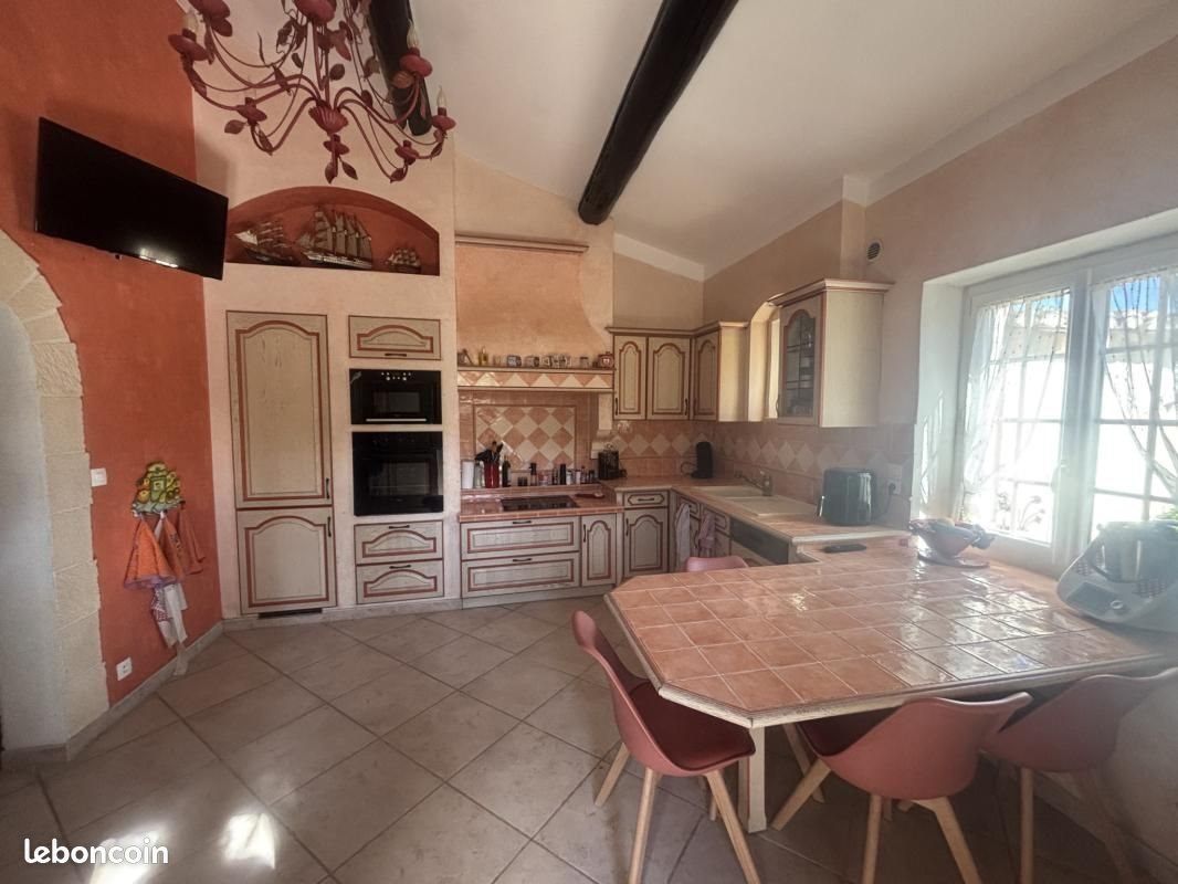 Maison à vendre, 140m², Bellegarde