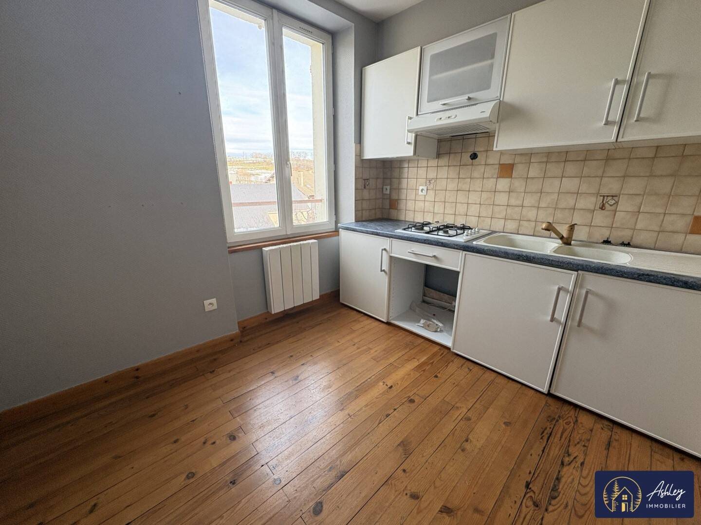 Appartement à louer, 47m², Riom-ès-Montagnes