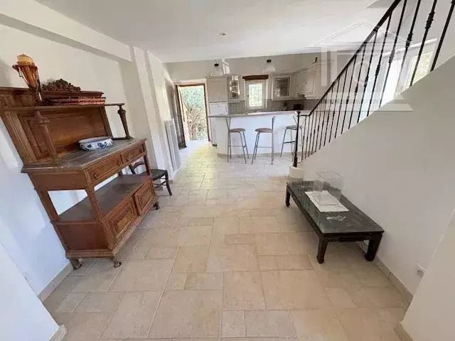 Appartement à louer, 63m², Fayence