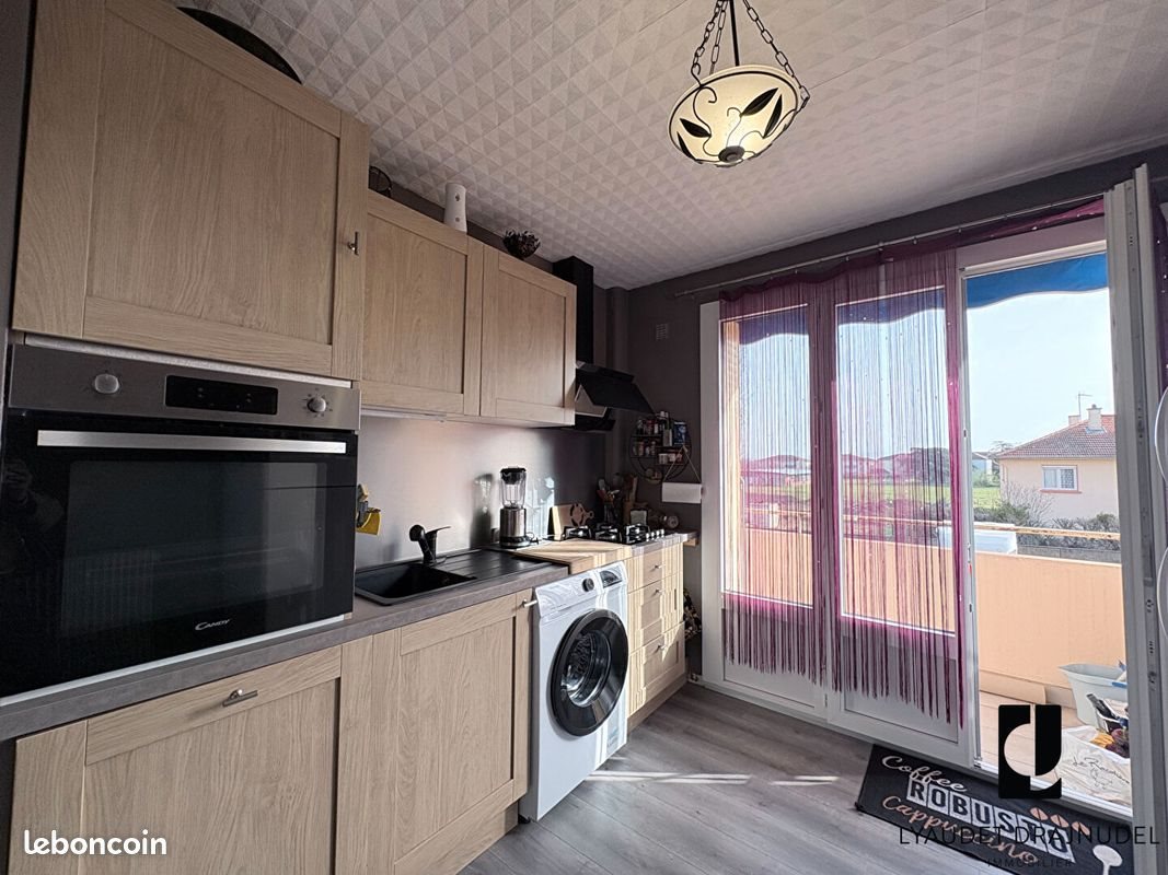 Appartement à vendre, 70m², Riorges