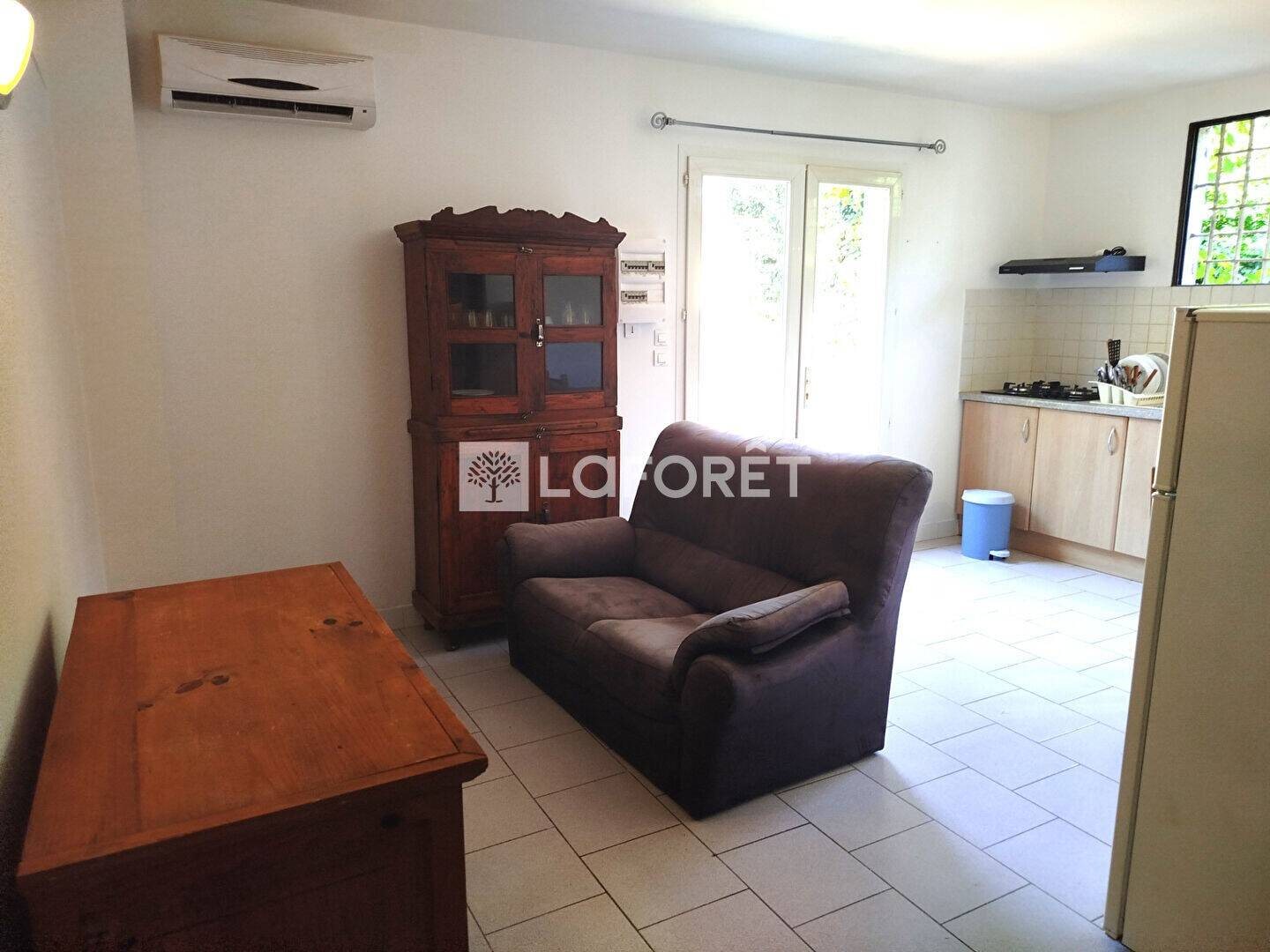 Appartement à louer, 38m², Alleins
