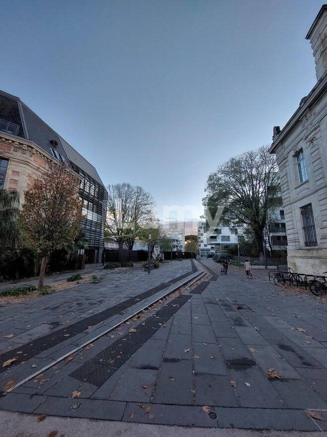 Appartement à louer, 80m², Bordeaux
