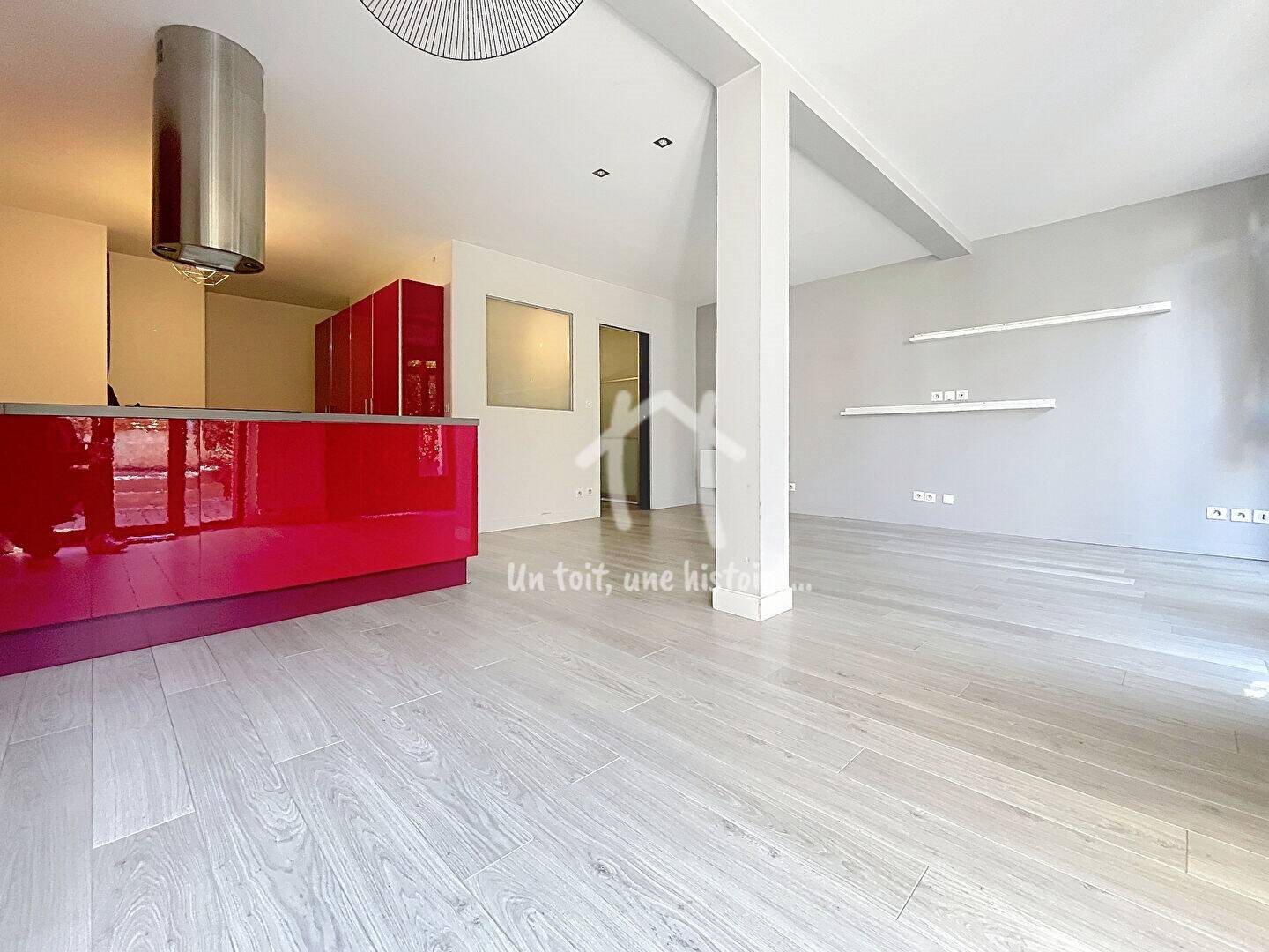 Maison à louer, 85m², Colombes