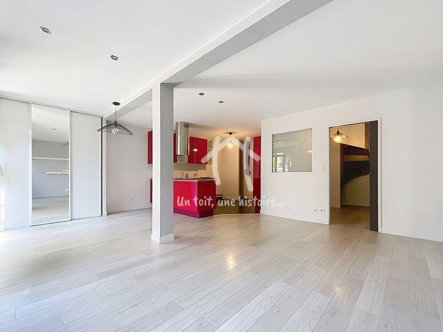 Maison à louer, 85m², Colombes