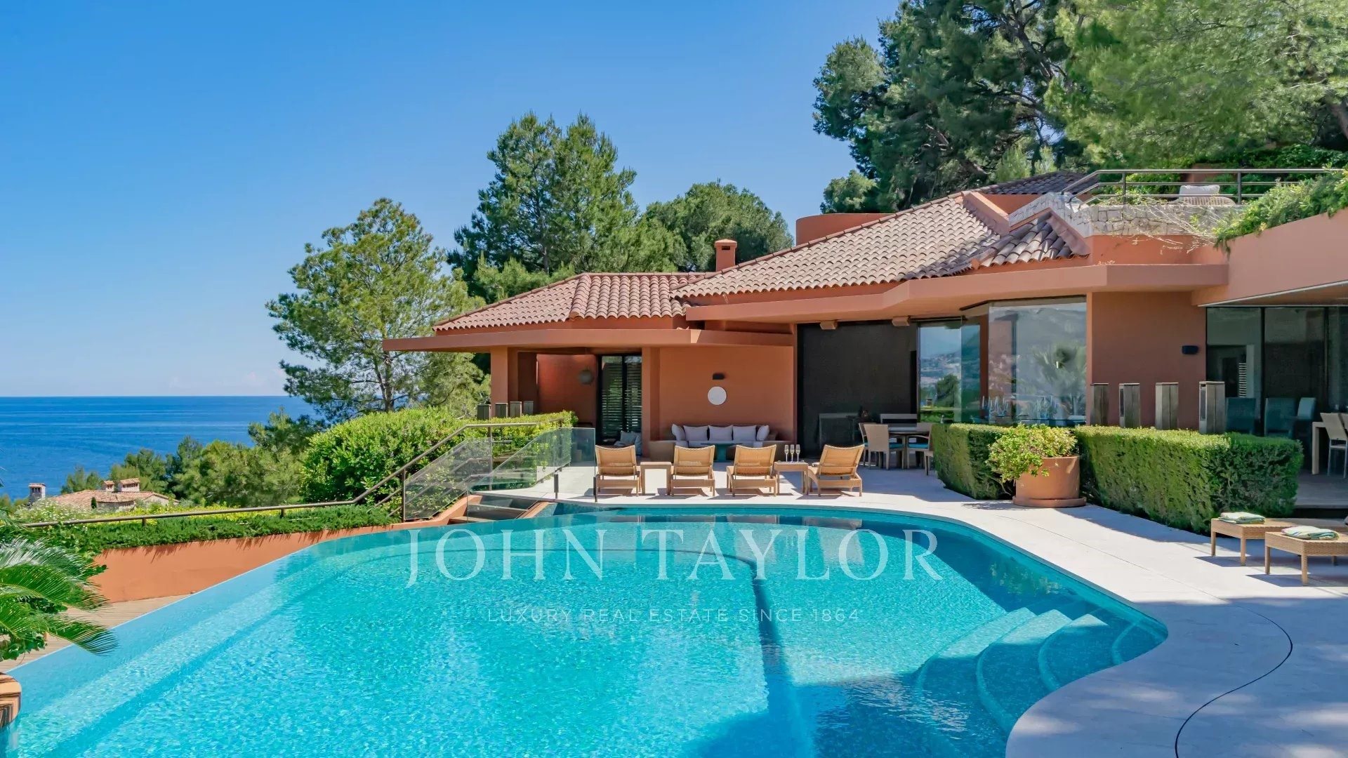 Maison à louer, 600m², Saint-Jean-Cap-Ferrat