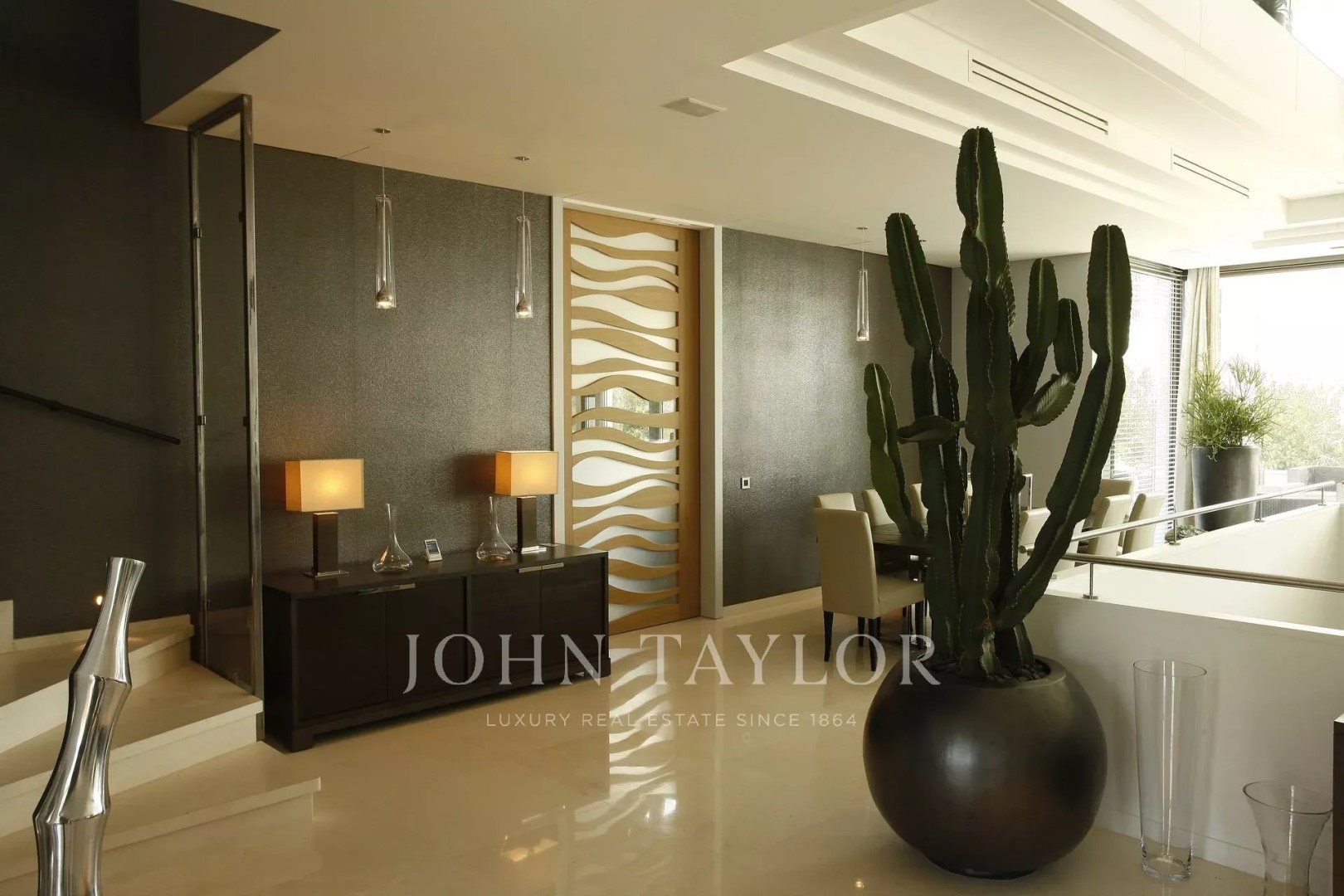 Maison à louer, 2000m², Villefranche-sur-Mer