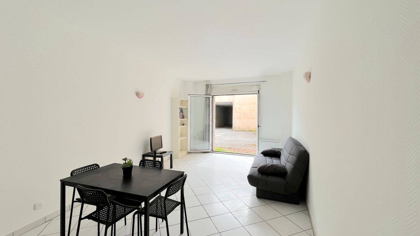 Appartement à louer, 29m², Saint-André-de-Cubzac