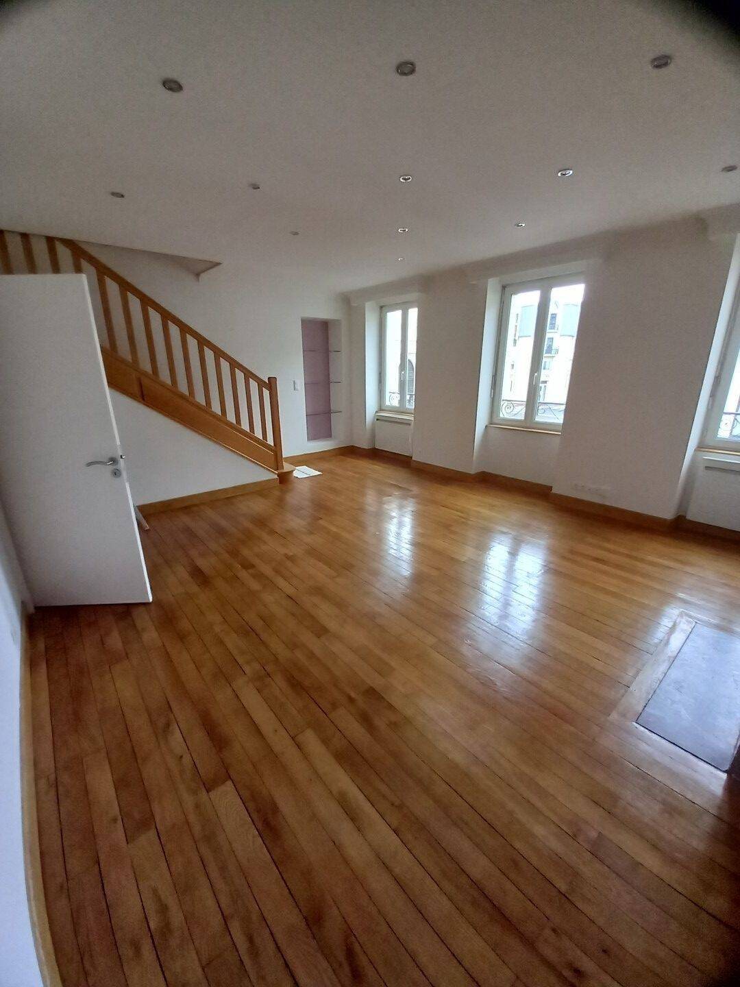 Maison à louer, 83m², Commentry