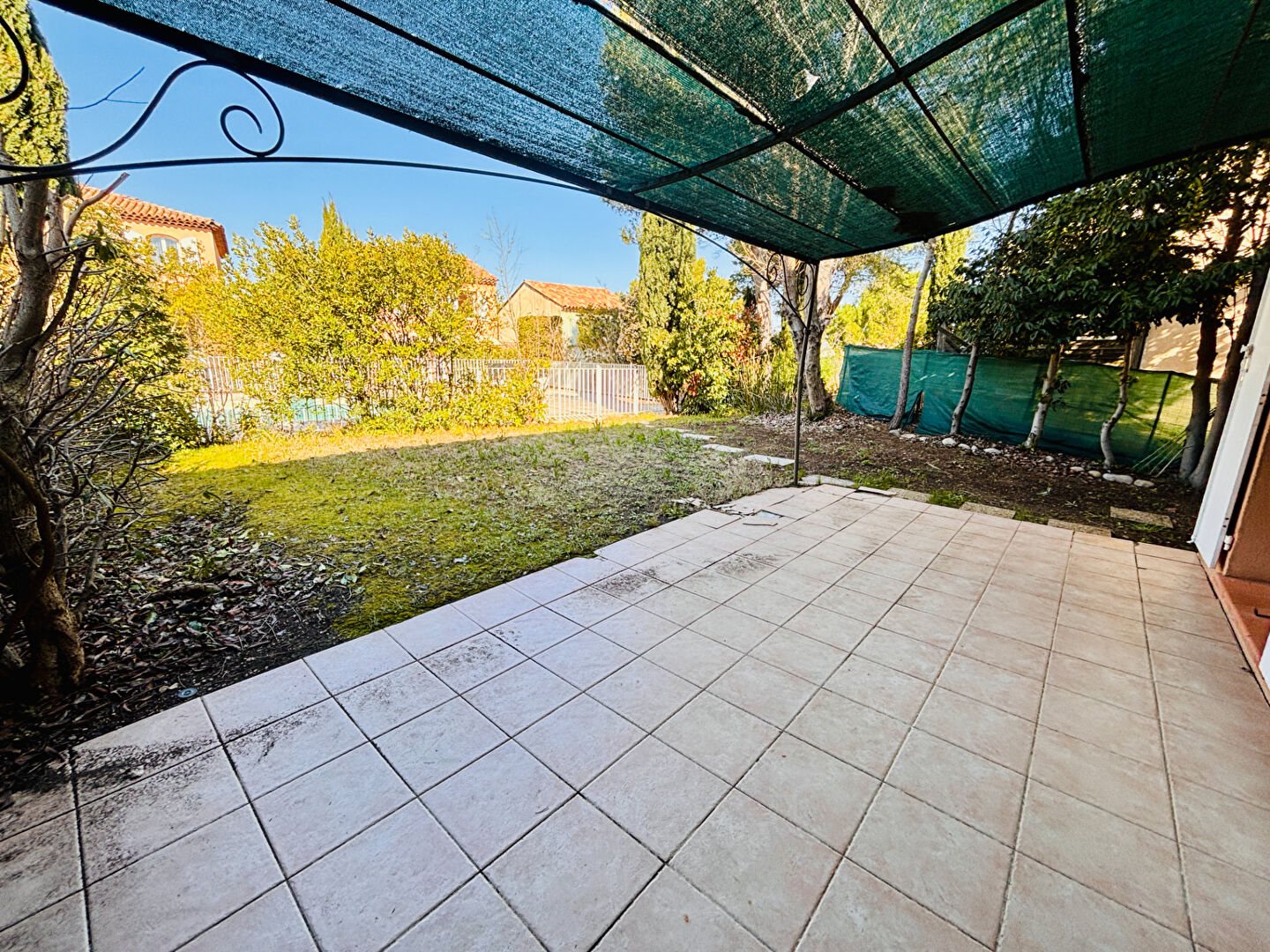 Maison à louer, 83m², Mallemort