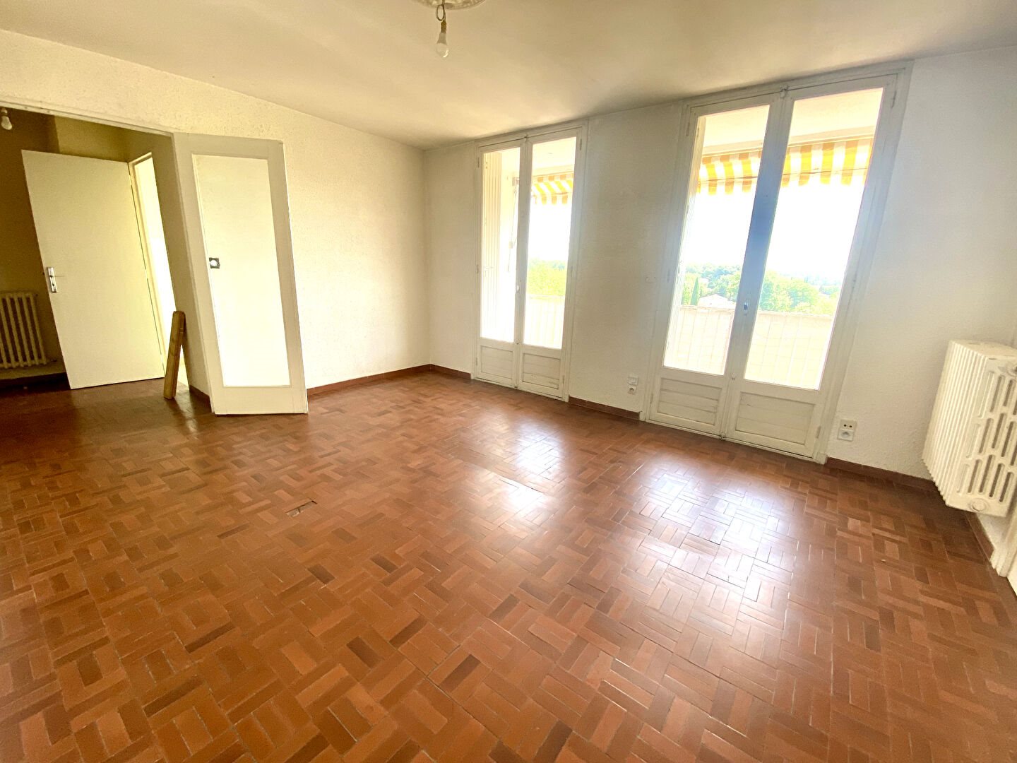 Appartement à vendre, 72m², Saint-Cannat