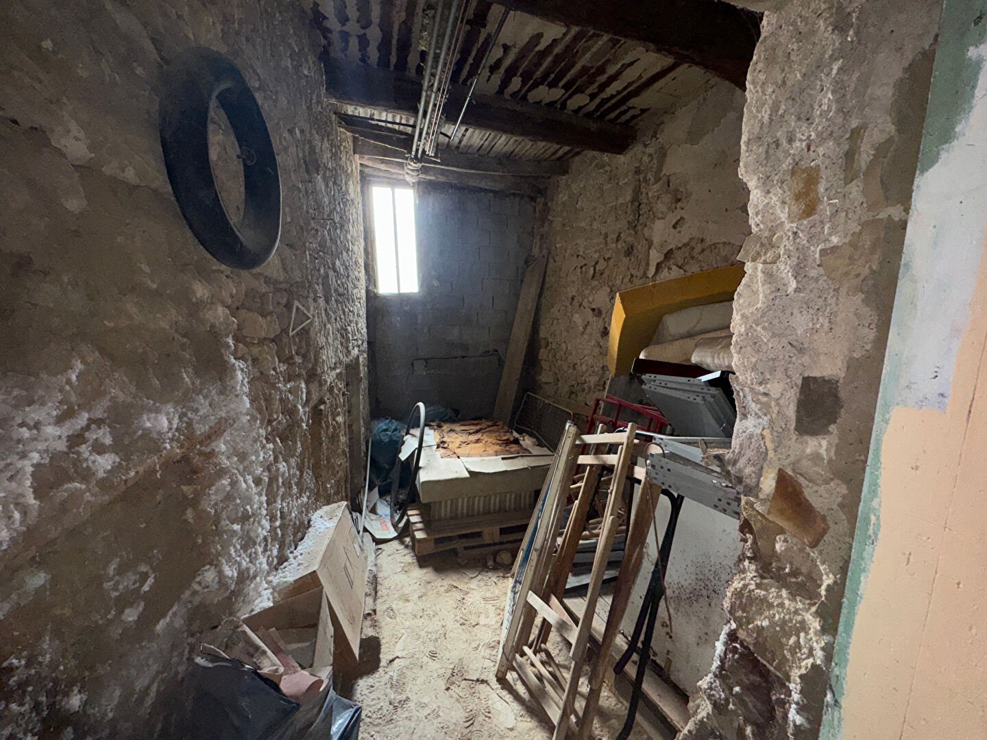 Maison à vendre, 180m², Eguilles