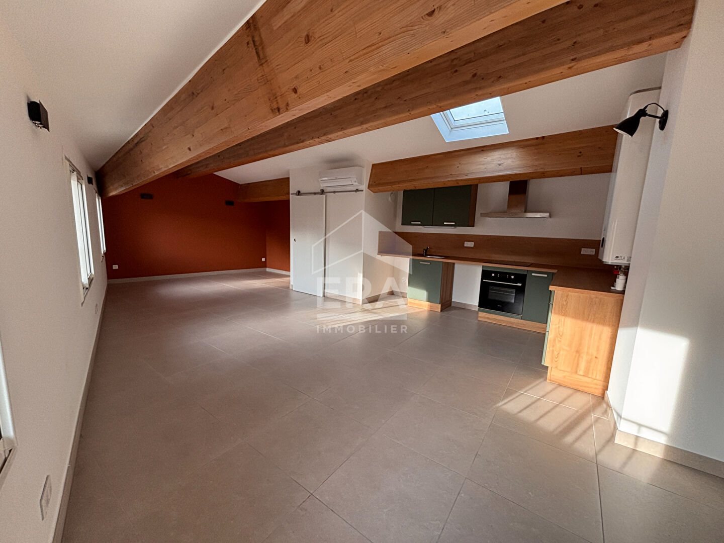 Appartement à louer, 56m², Saint-Cannat