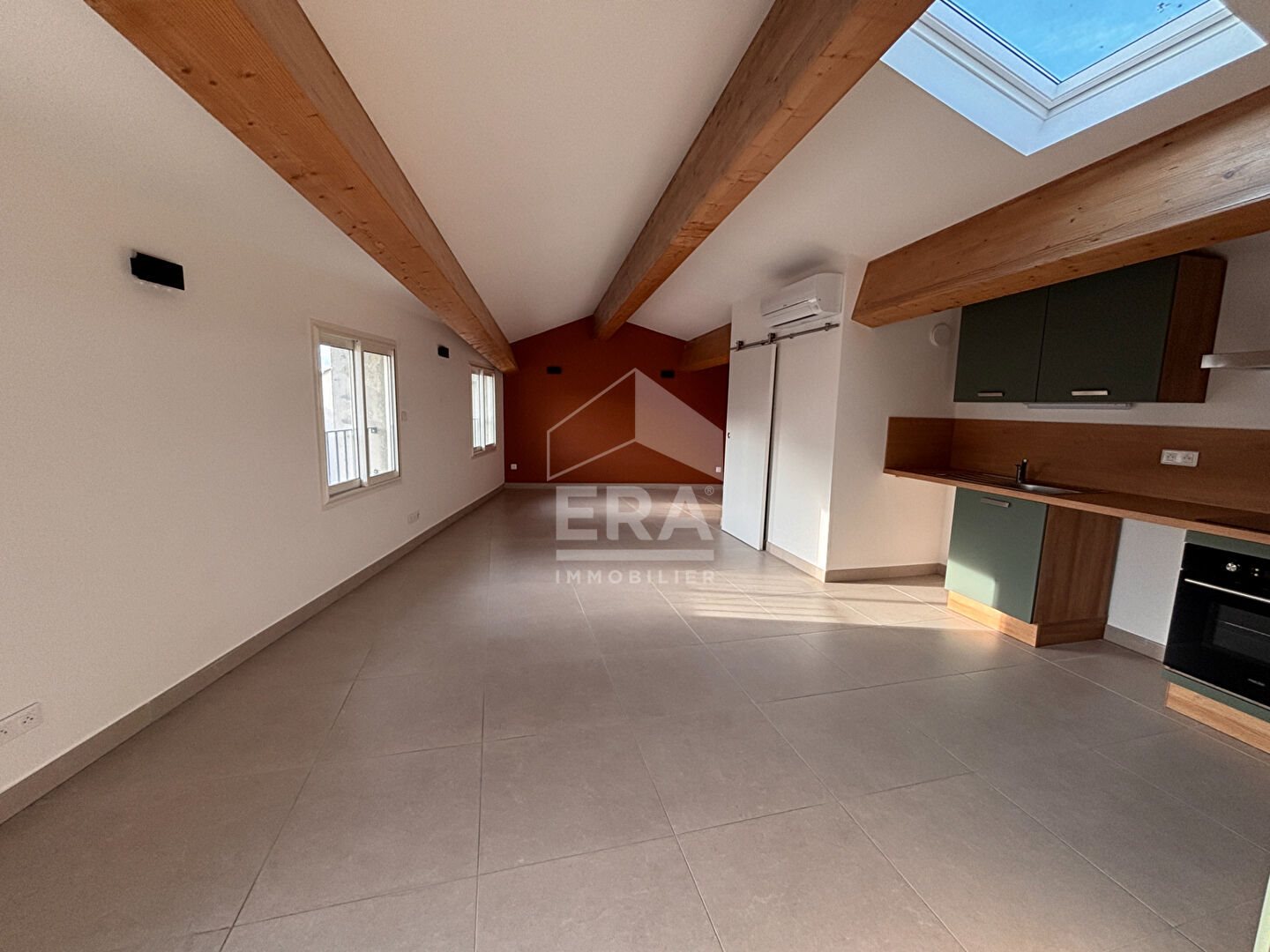 Appartement à louer, 56m², Saint-Cannat