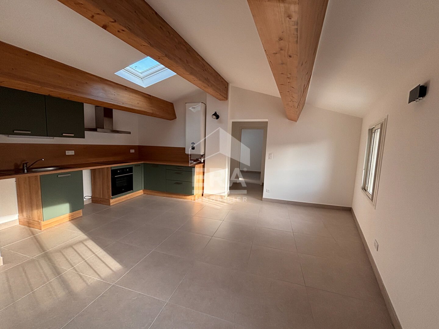 Appartement à louer, 56m², Saint-Cannat