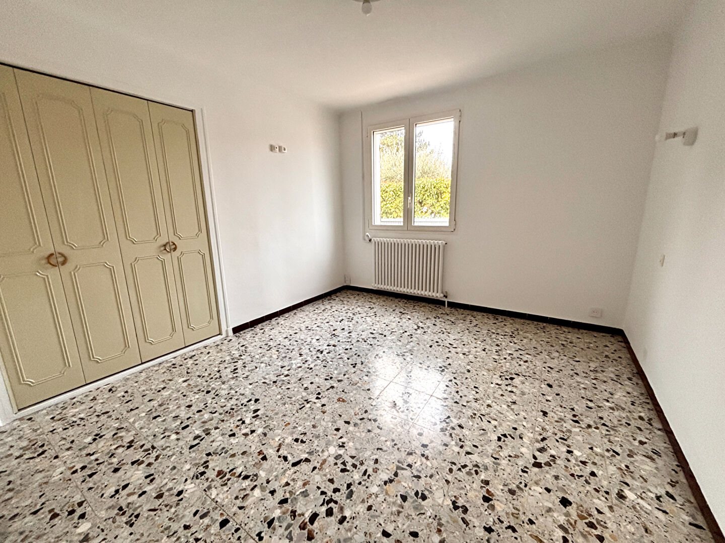 Maison à louer, 94m², Lambesc
