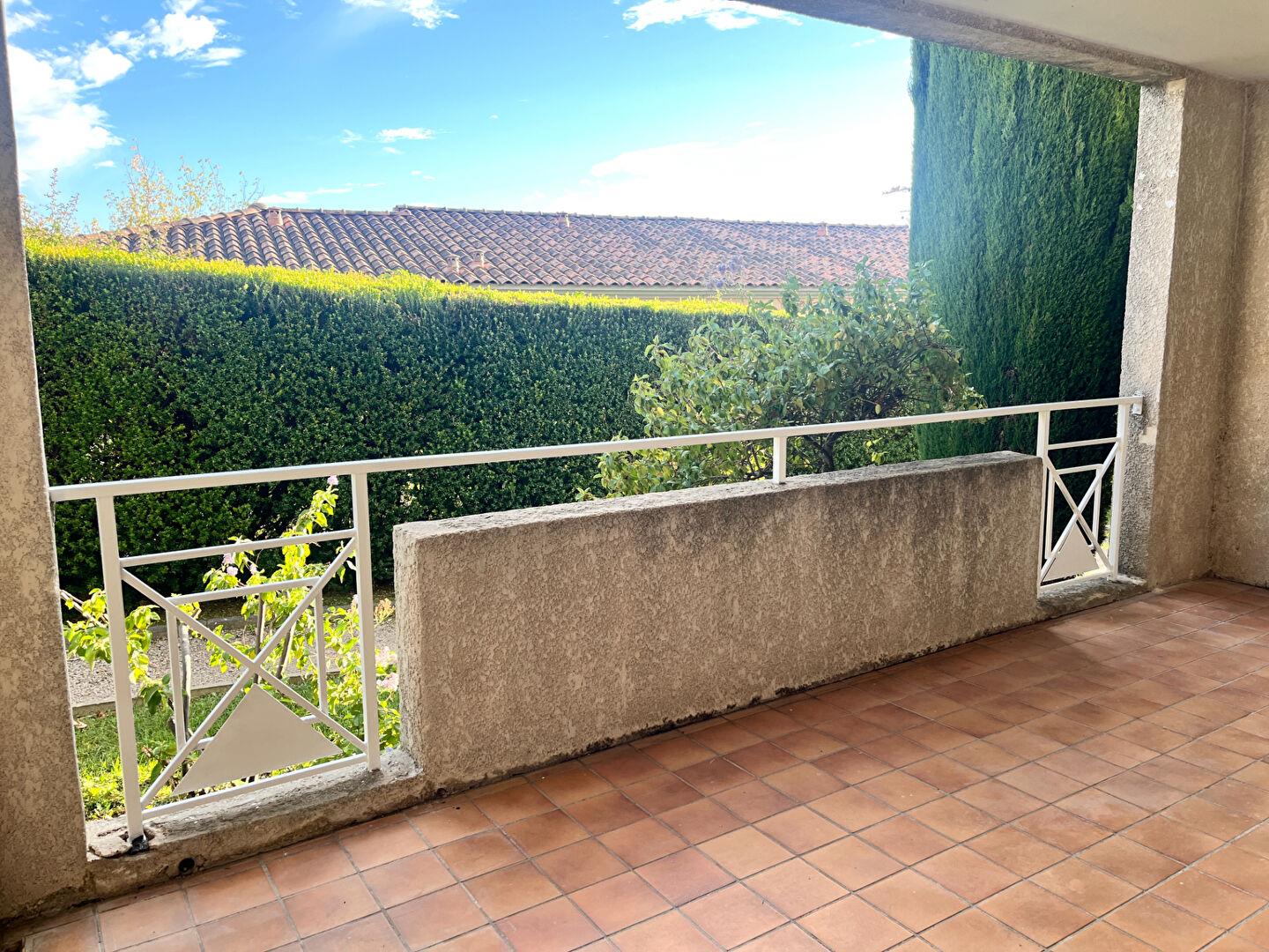 Appartement à louer, 47m², Venelles