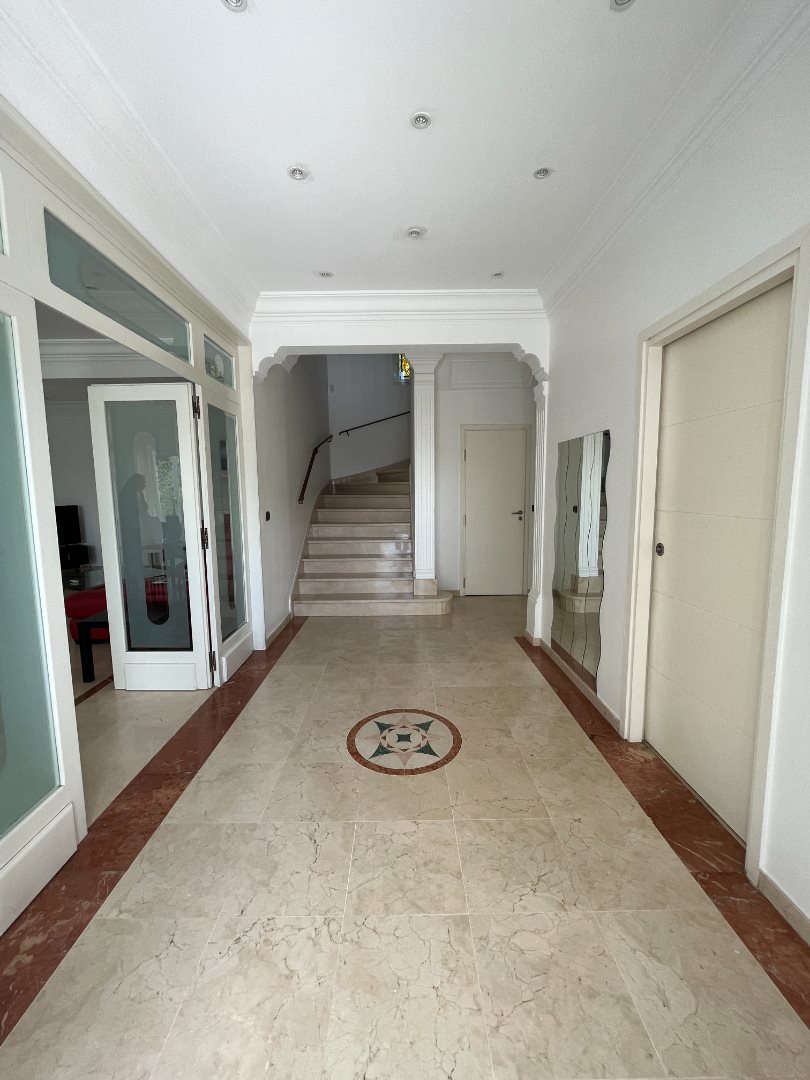 Maison à louer, 292m², Marseille 12ème