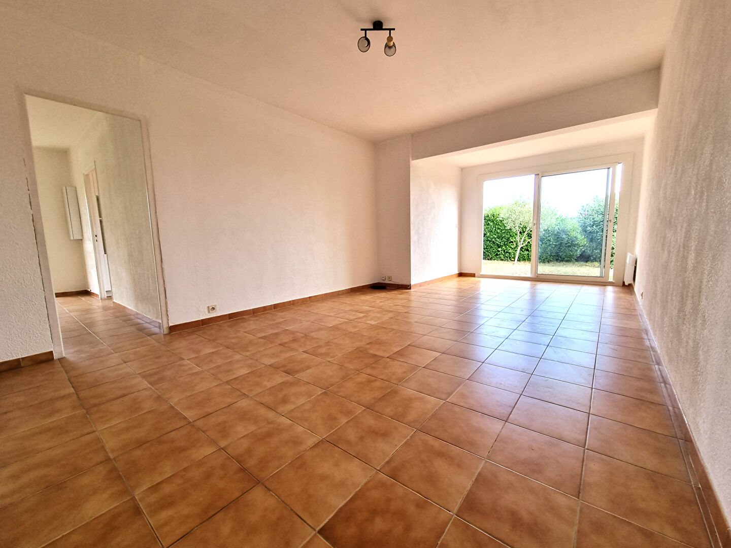 Appartement à louer, 80m², Lucciana