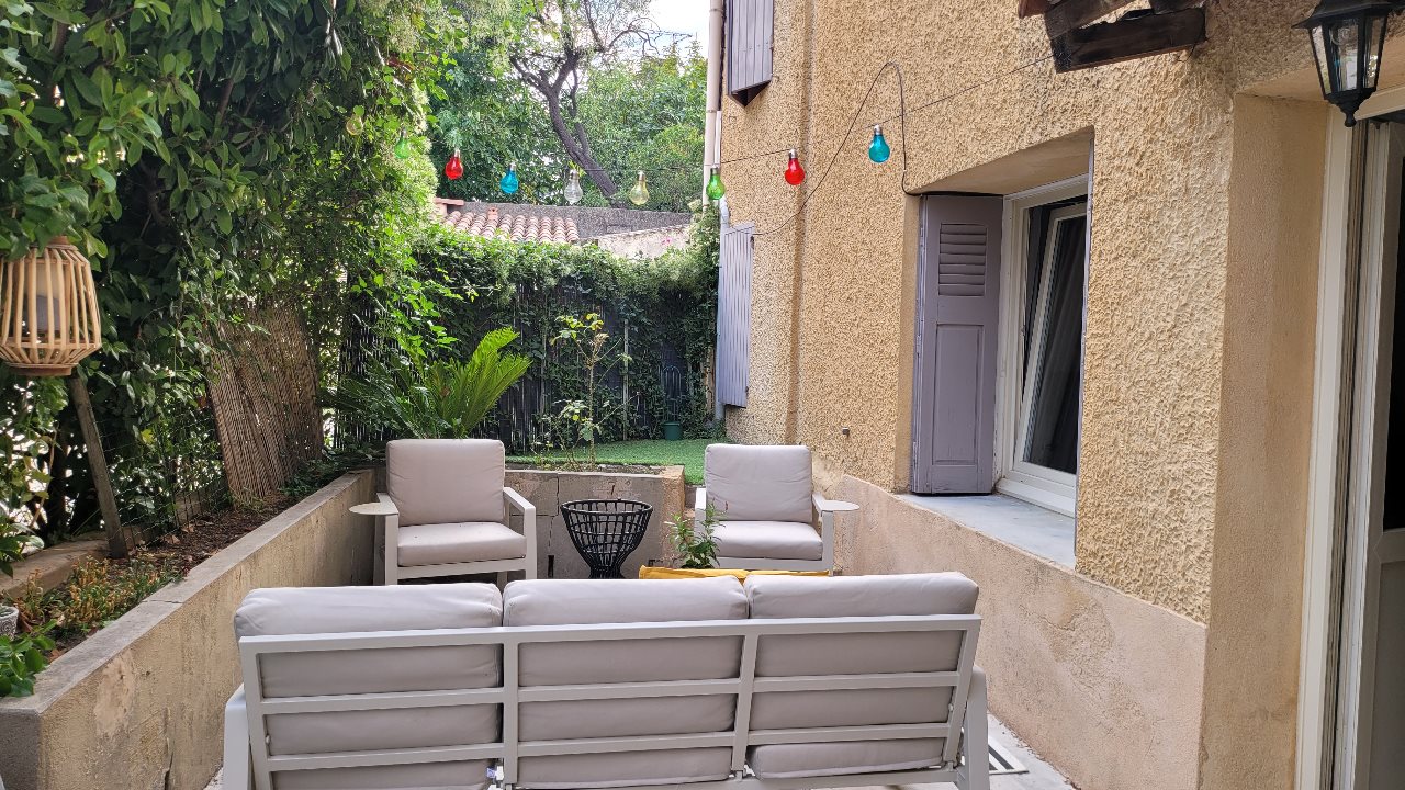 Maison à vendre, 162m², Saint-Saturnin-lès-Avignon