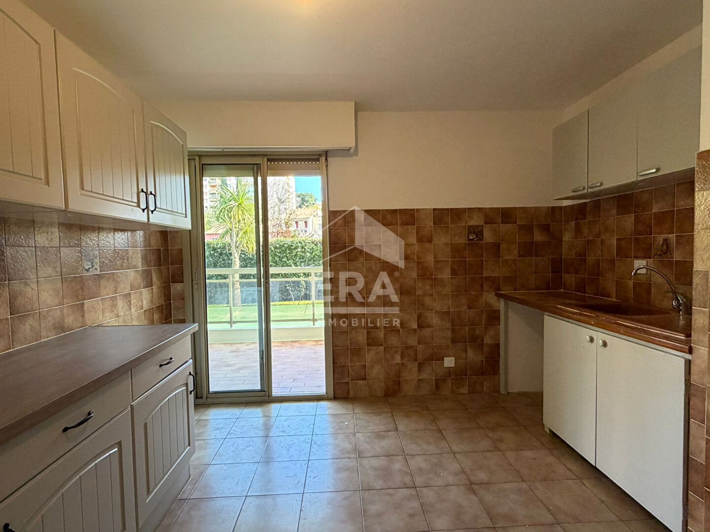 Appartement à louer, 77m², Cagnes-sur-Mer