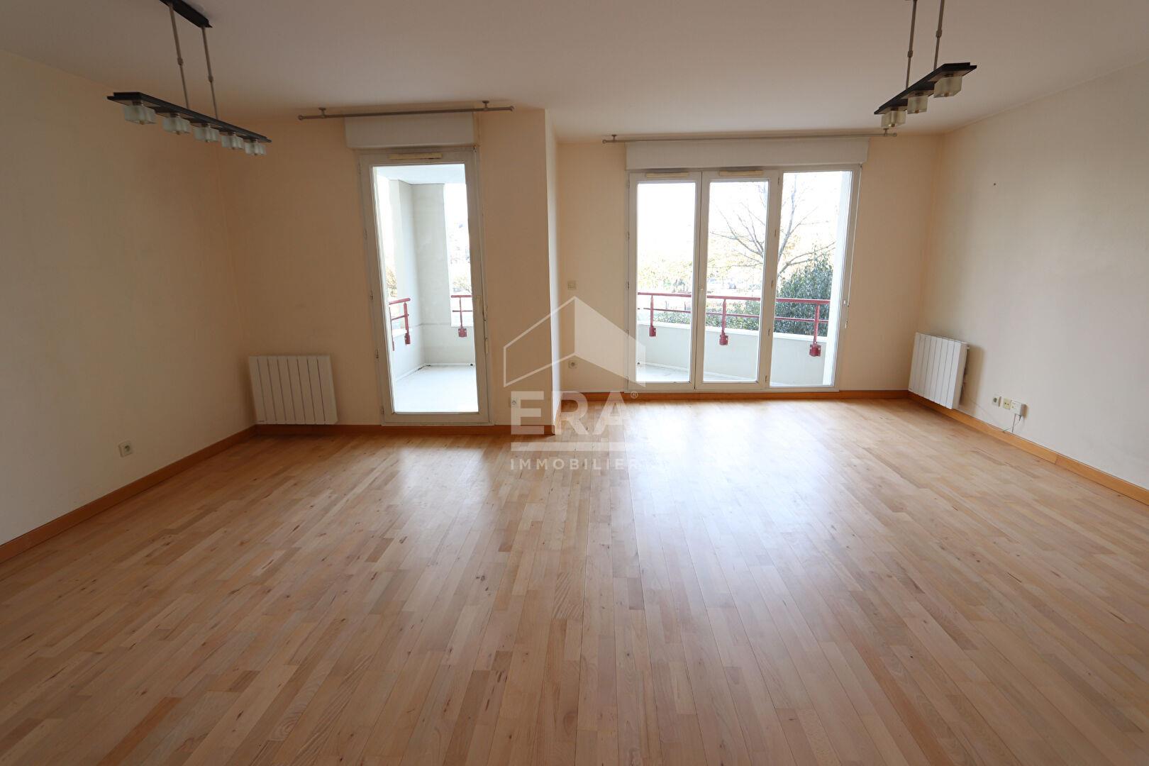 Appartement à louer, 74m², Orléans