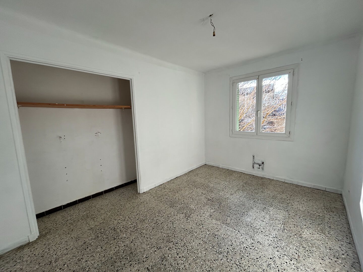 Appartement à vendre, 70m², Entraigues-sur-la-Sorgue