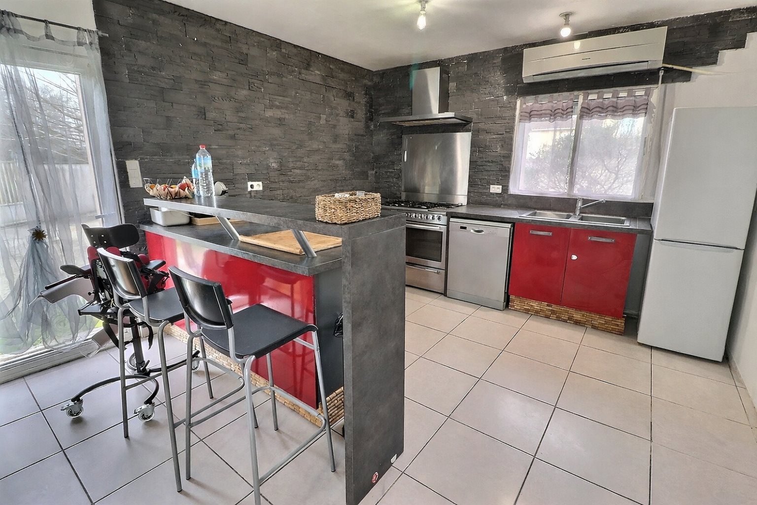 Appartement à vendre, 90m², Entraigues-sur-la-Sorgue