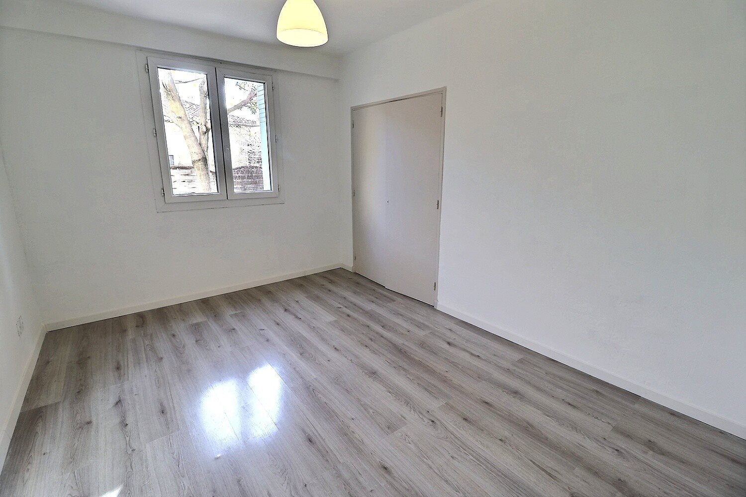 Appartement à vendre, 70m², Entraigues-sur-la-Sorgue