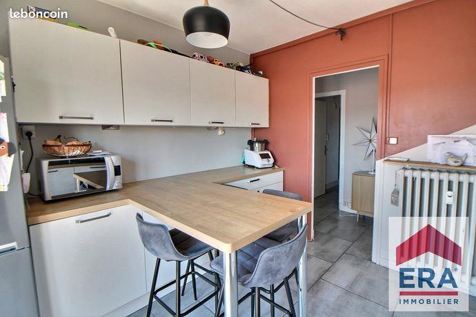 Appartement à vendre, 77m², Donzère