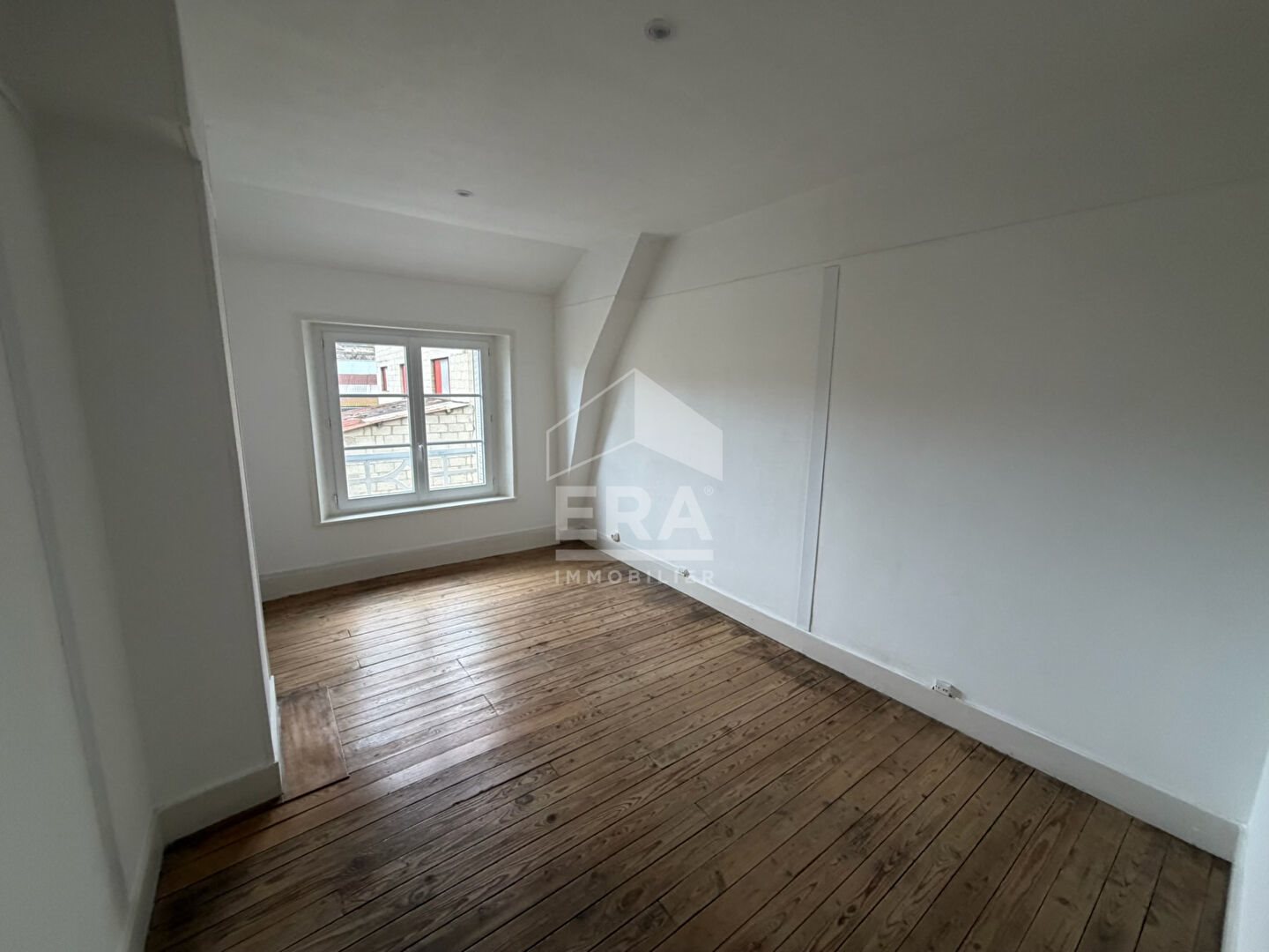 Maison à louer, 87m², Blérancourt