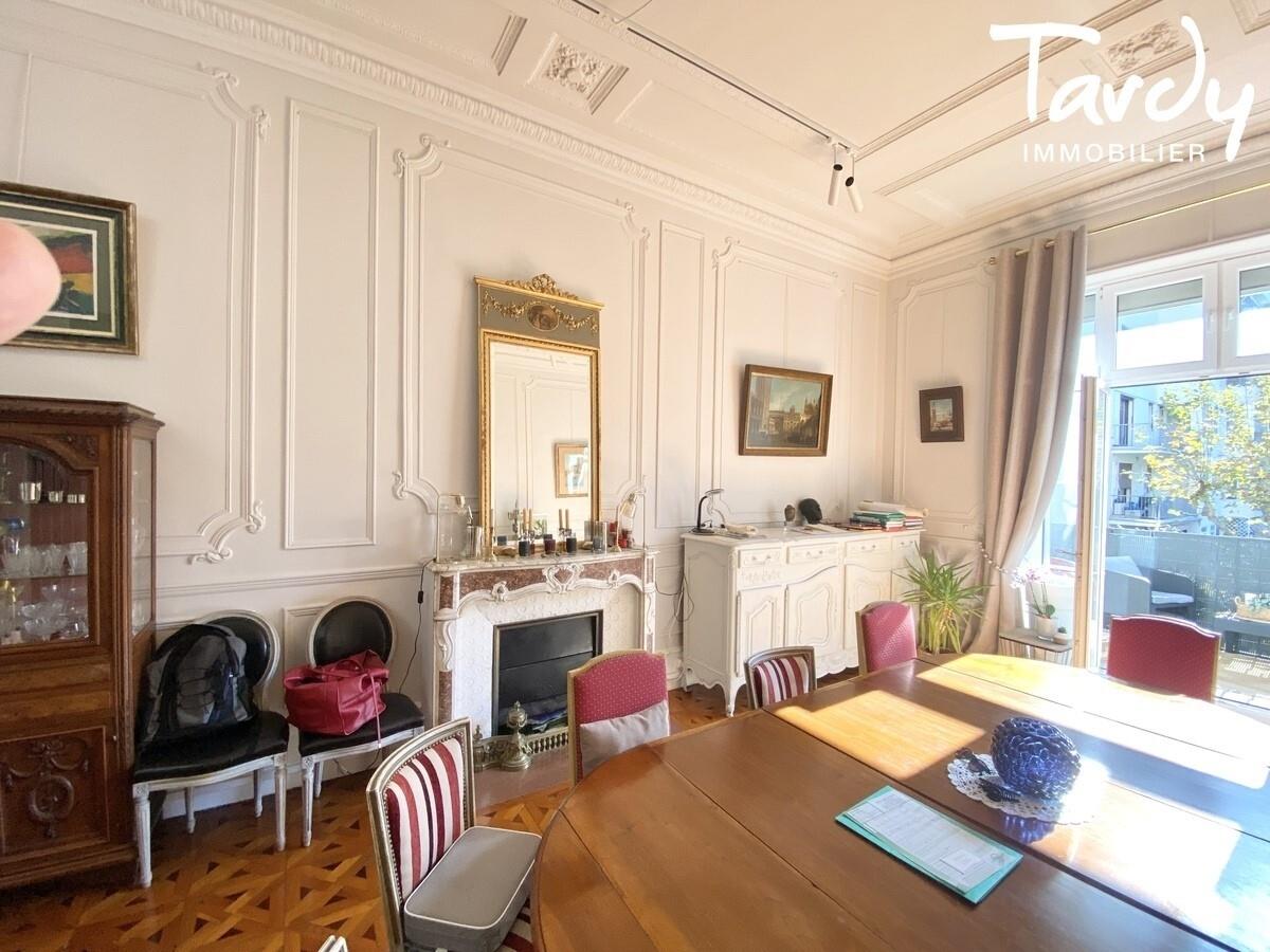 Appartement à vendre, 320m², Marseille 8ème