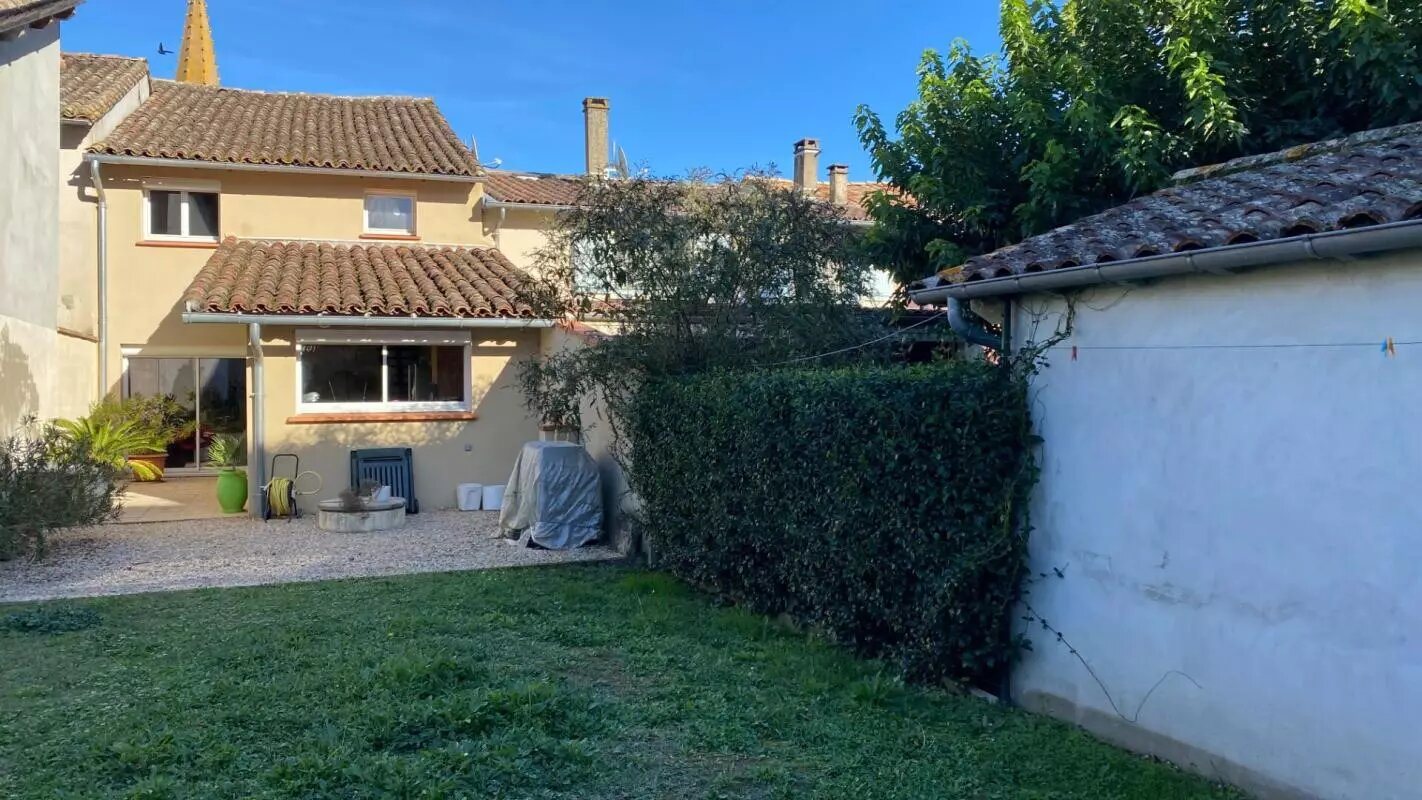 Maison à louer, 132m², Nègrepelisse