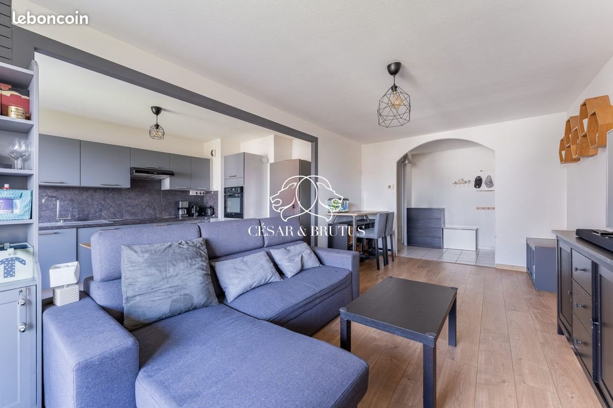 Appartement à vendre, 81m², Décines-Charpieu