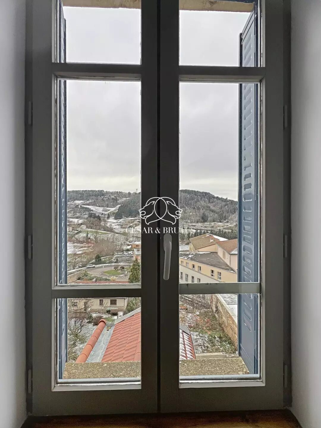 Appartement à louer, 42m², Saint-Vincent-de-Reins
