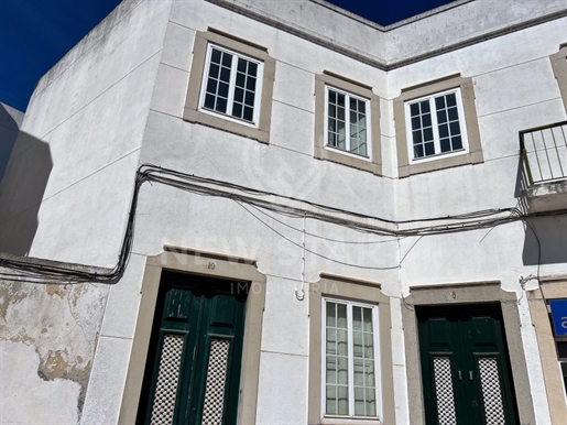 Maison à rénover dans le centre historique, centre-ville d'Olhão