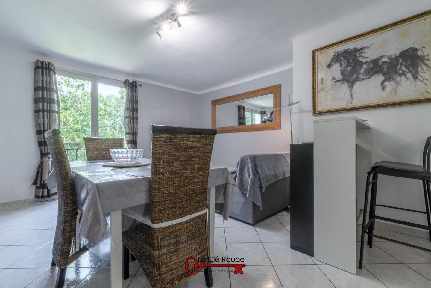 Appartement à louer, 45m², Saint-Paul